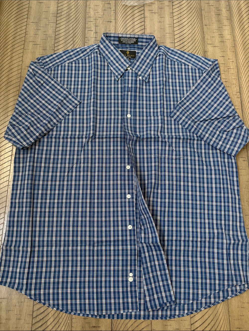 bill blass Blue and White Plaid Short Sleeve Button-Down Shirt